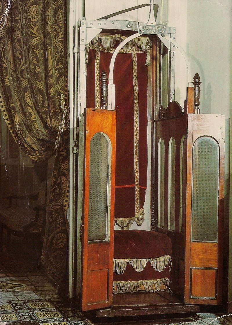 Vintage Postcard, Vintage Elevator, Palacio Cousino, Santiago, Chile 1899, 6.75 x 4.5 inches, Printed in 1950's, $15.