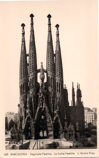Sagrada Familia, Bacelona, Vintage Postcard, Approx 3.5 x 5.5 inches, 1950's. SOLD.