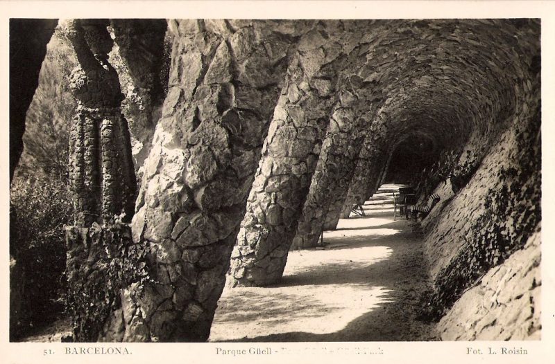 Mid Century Authentic Photo/Postcard, 'Park Güell, Barcelona'. Measures 3.5 x 5.5 inches. $15