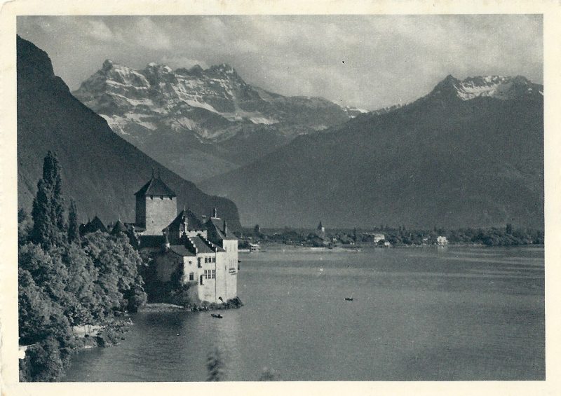 Chateau de Chillon et Dents-du-Midi. Vintage Photo Postcard, Measures 5.5 x 4 inches. No writing on verso. $15.